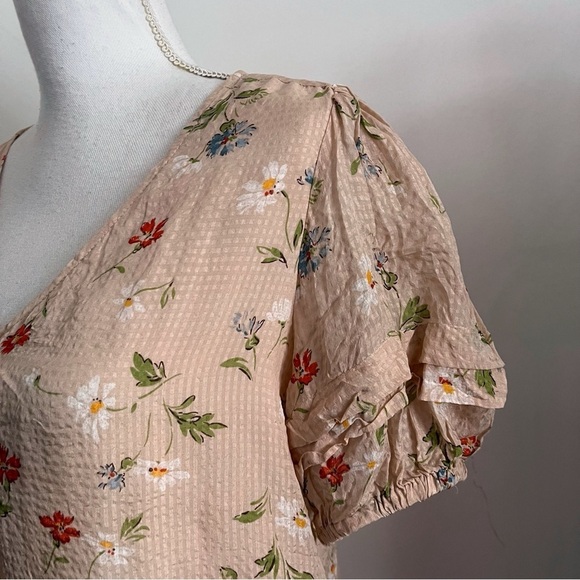 Madewell • Silk Pembroke Top in Seaside Floral - Picture 6 of 10